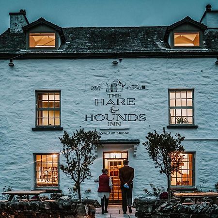 The Hare & Hounds Inn Bowland Bridge 外观 照片